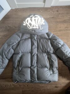 syna world Hoodie Official syna world Store